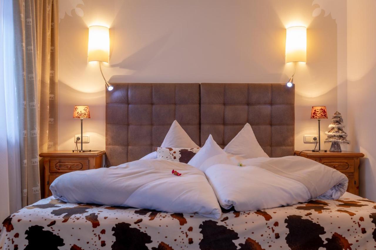 Hotel Landhaus Carla ไมย์อาโฮเฟิน ภายนอก รูปภาพ